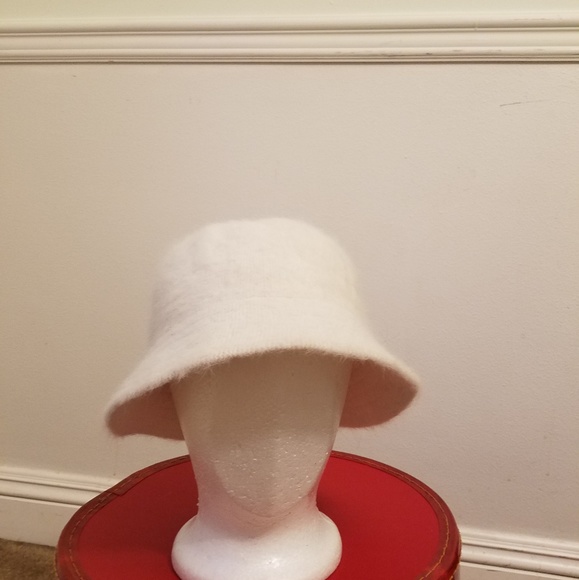 Accessories - Hat
